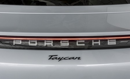 2021 Porsche Taycan (Color: Ice Grey Metallic) Badge Wallpapers 450x275 (82)
