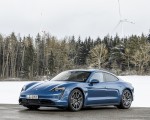 2021 Porsche Taycan (Color: Neptune Blue) Front Three-Quarter Wallpapers 150x120 (34)