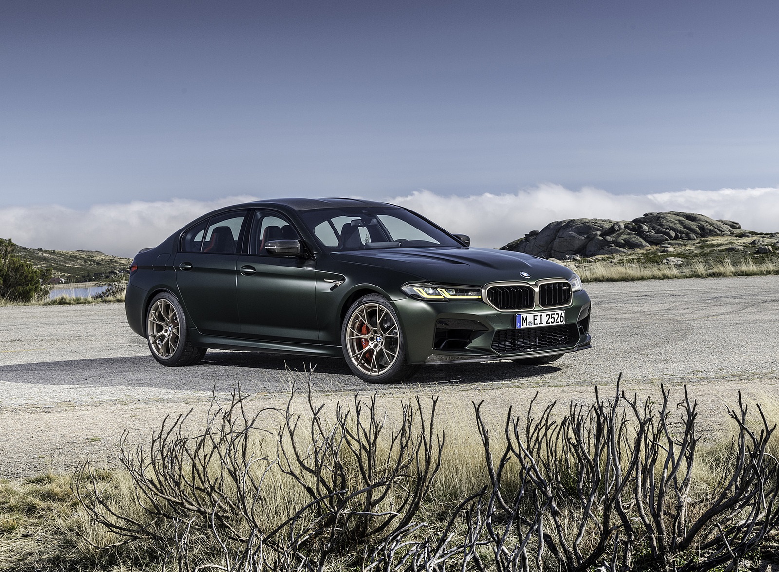 2022 BMW M5 CS Front Three-Quarter Wallpapers  #77 of 155