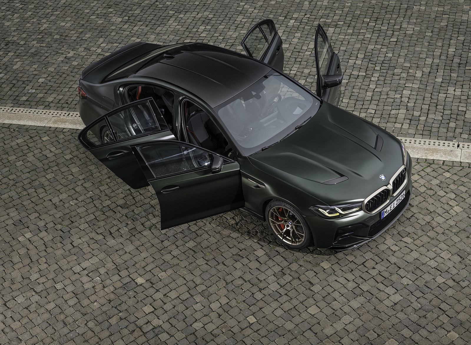 2022 BMW M5 CS Front Three-Quarter Wallpapers  #66 of 155