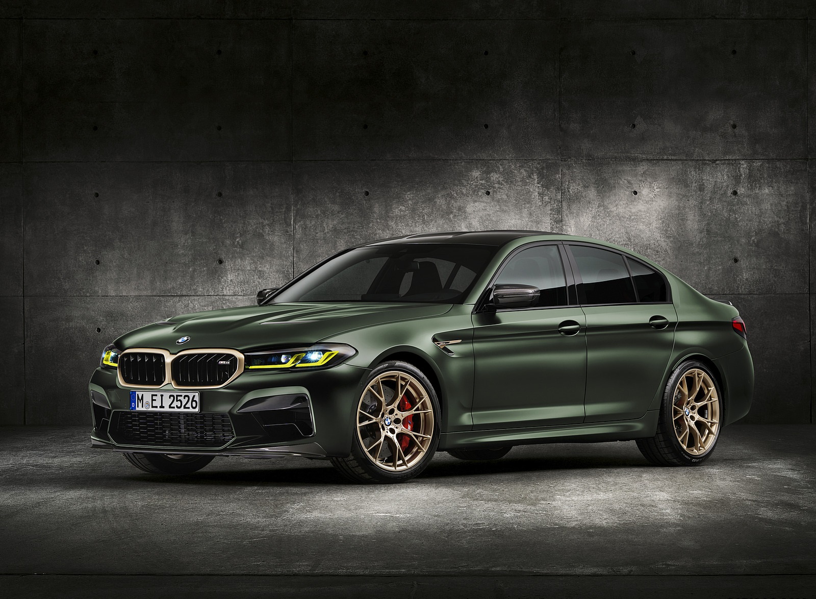 2022 BMW M5 CS Front Three-Quarter Wallpapers  #126 of 155