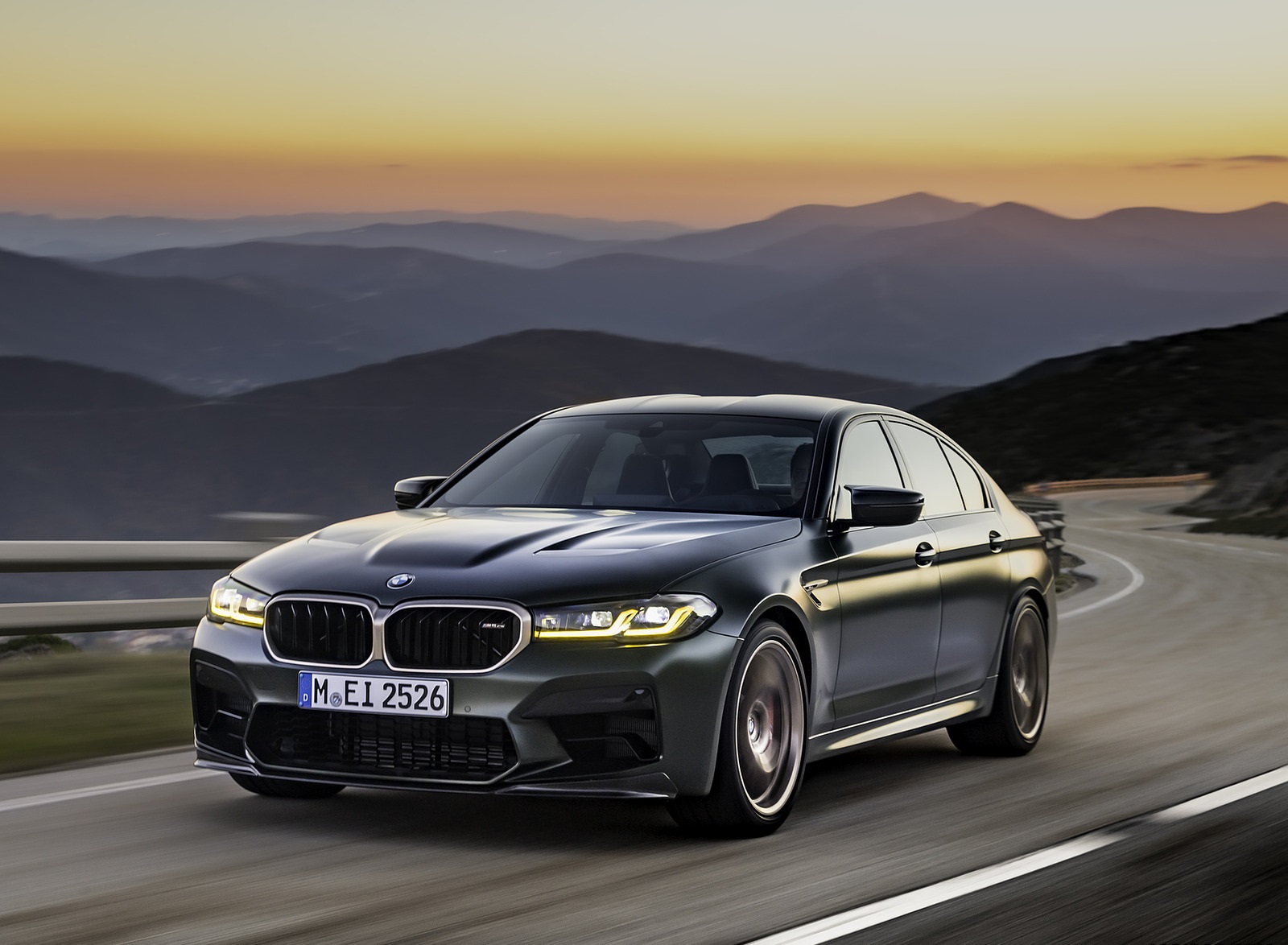 2022 BMW M5 CS Front Three-Quarter Wallpapers  #22 of 155