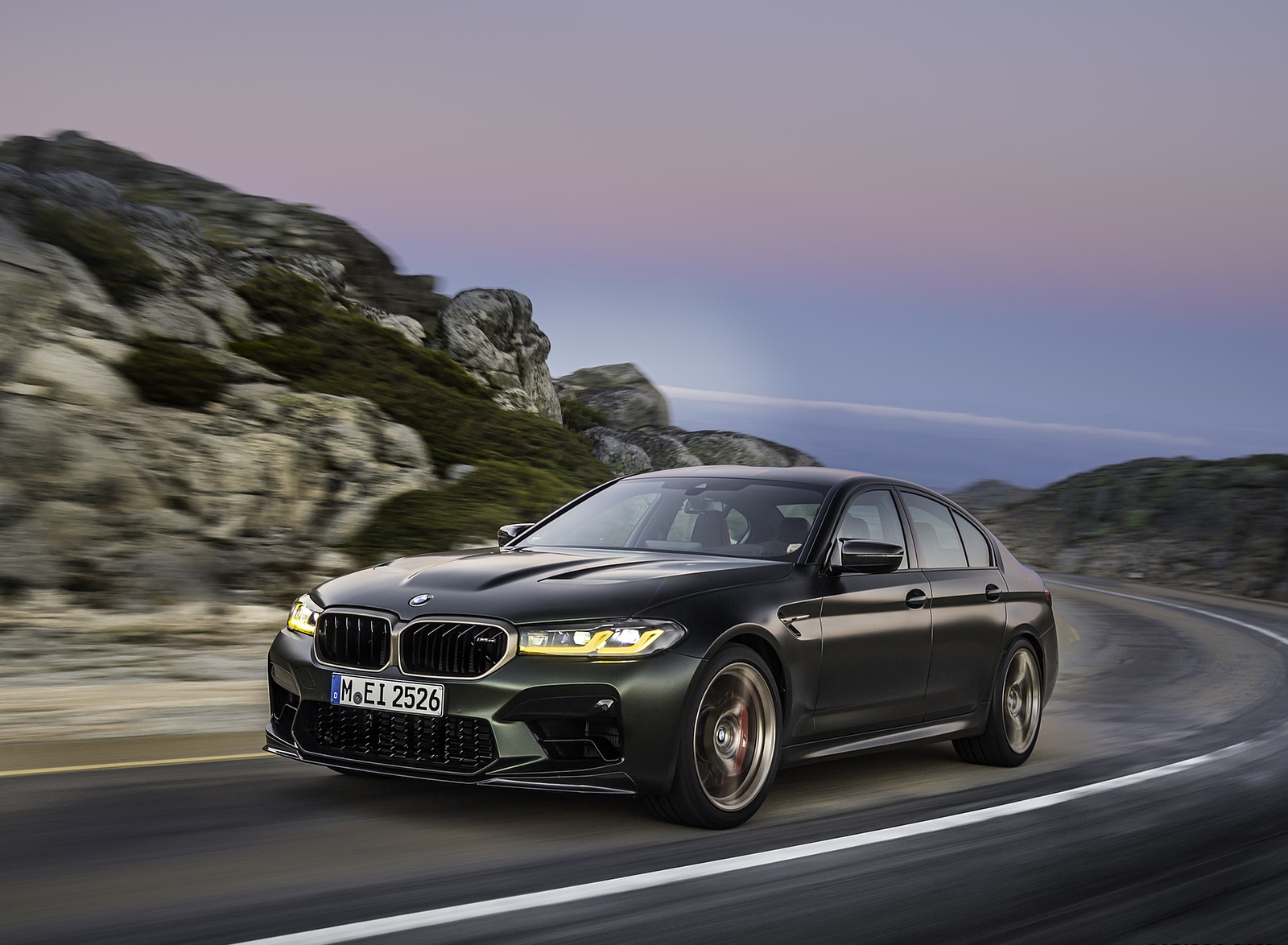 2022 BMW M5 CS Front Three-Quarter Wallpapers  #36 of 155