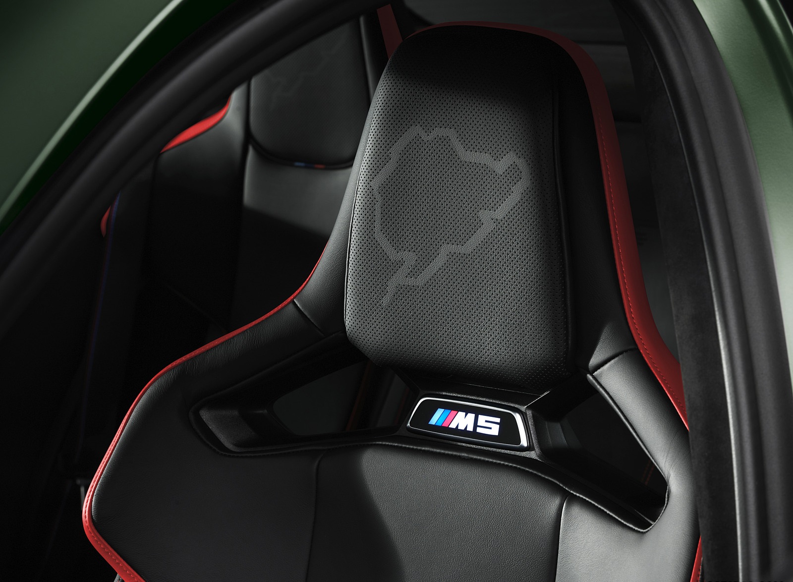 2022 BMW M5 CS Interior Front Seats Wallpapers #151 of 155