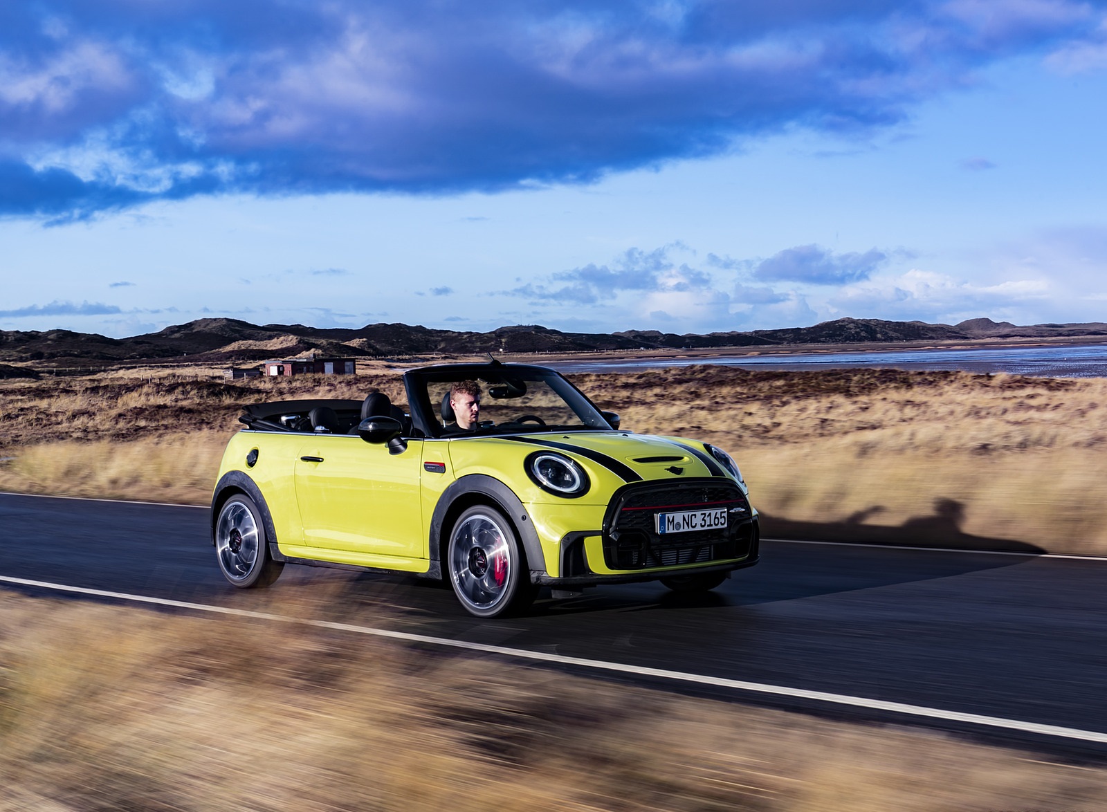 2022 Mini Cooper S Convertible Front Three-Quarter Wallpapers #14 of 131