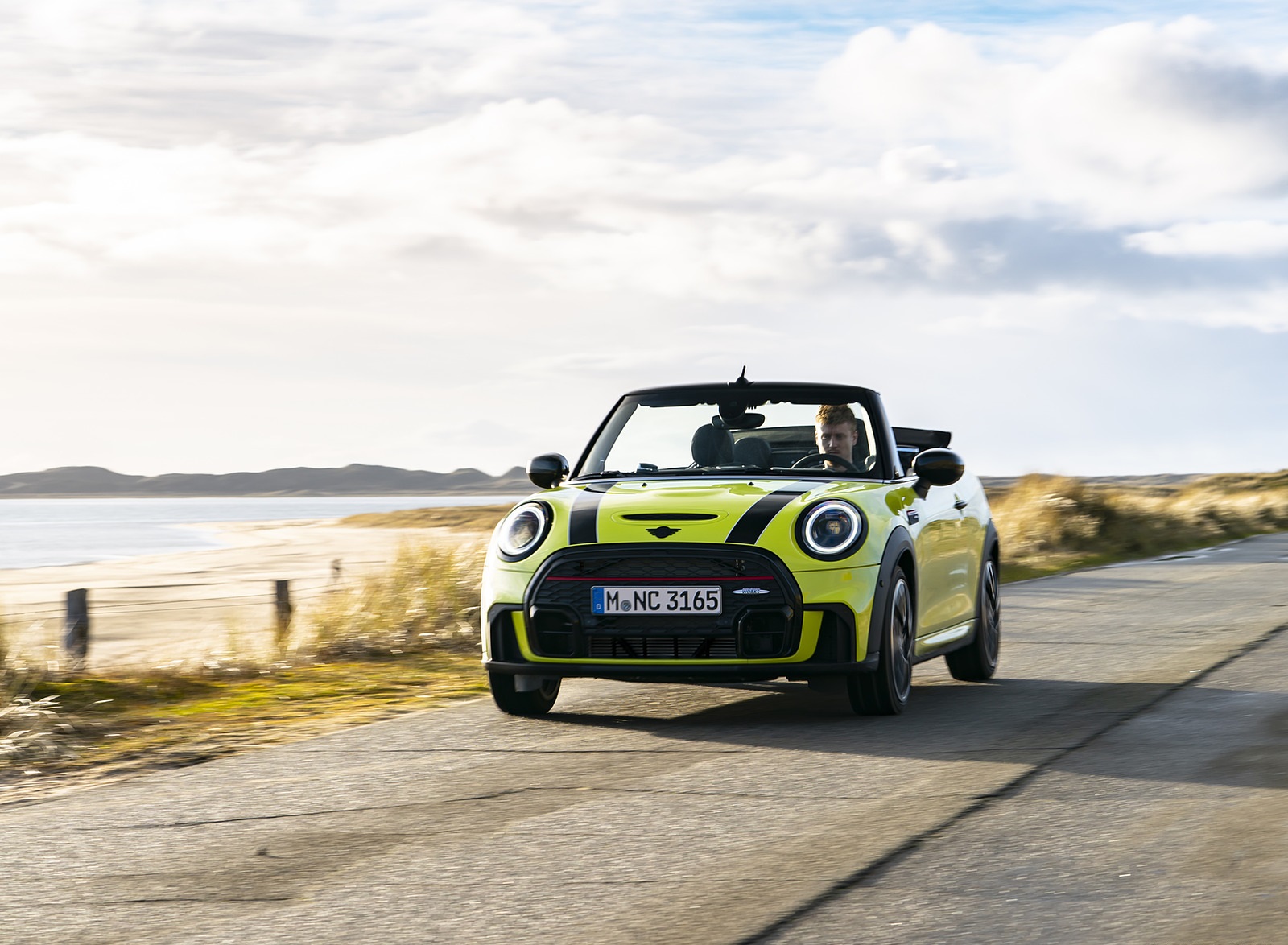 2022 Mini Cooper S Convertible Front Wallpapers #16 of 131
