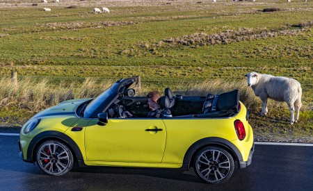 2022 Mini Cooper S Convertible Side Wallpapers 450x275 (46)