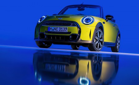 2022 MINI Cooper S Convertible Front Wallpapers 450x275 (82)