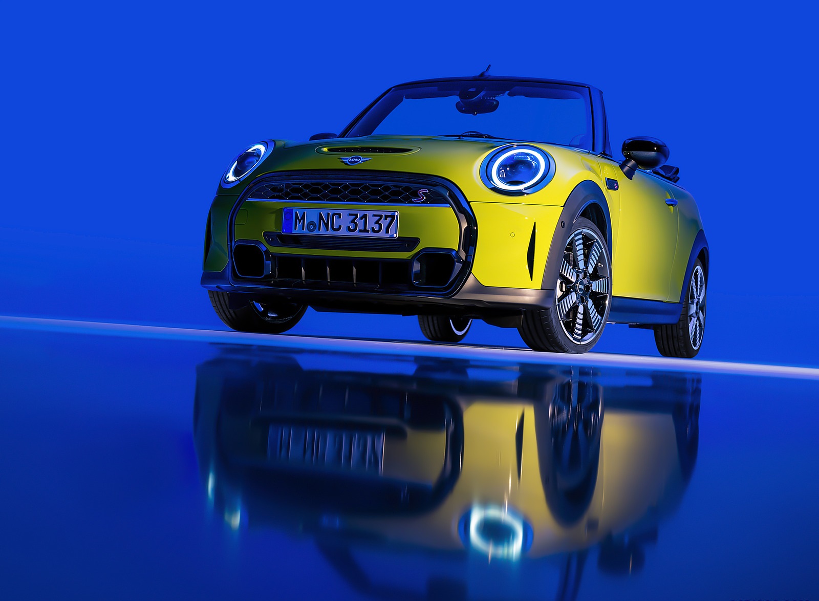2022 MINI Cooper S Convertible Front Wallpapers #82 of 131