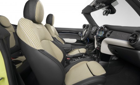 2022 MINI Cooper S Convertible Interior Front Seats Wallpapers 450x275 (130)