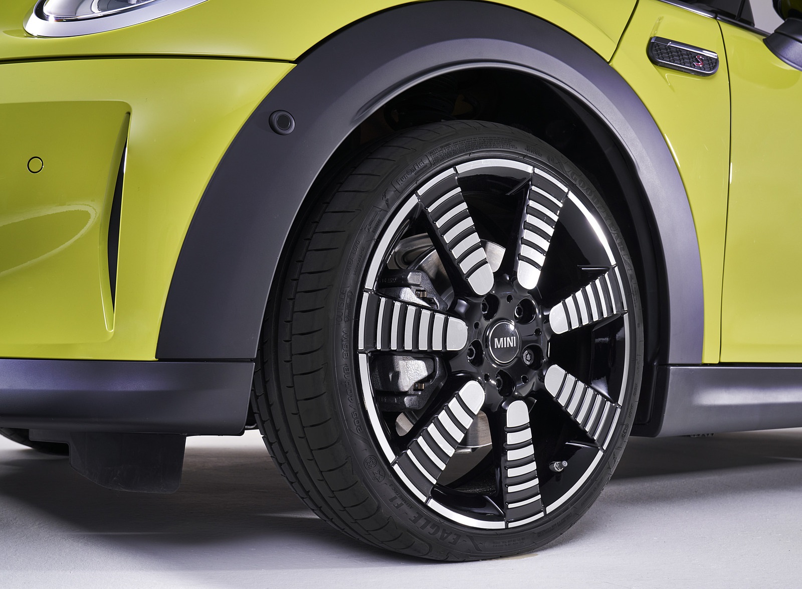 2022 MINI Cooper S Convertible Wheel Wallpapers #98 of 131