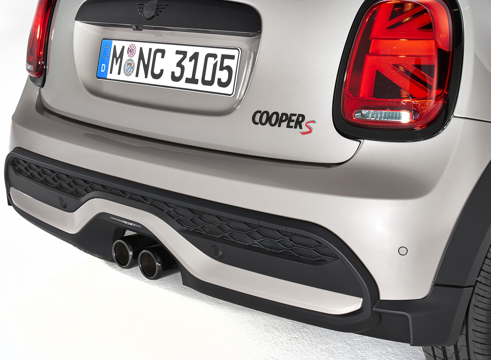 2022 MINI Cooper S Hardtop 2 Door Exhaust Wallpapers #46 of 89