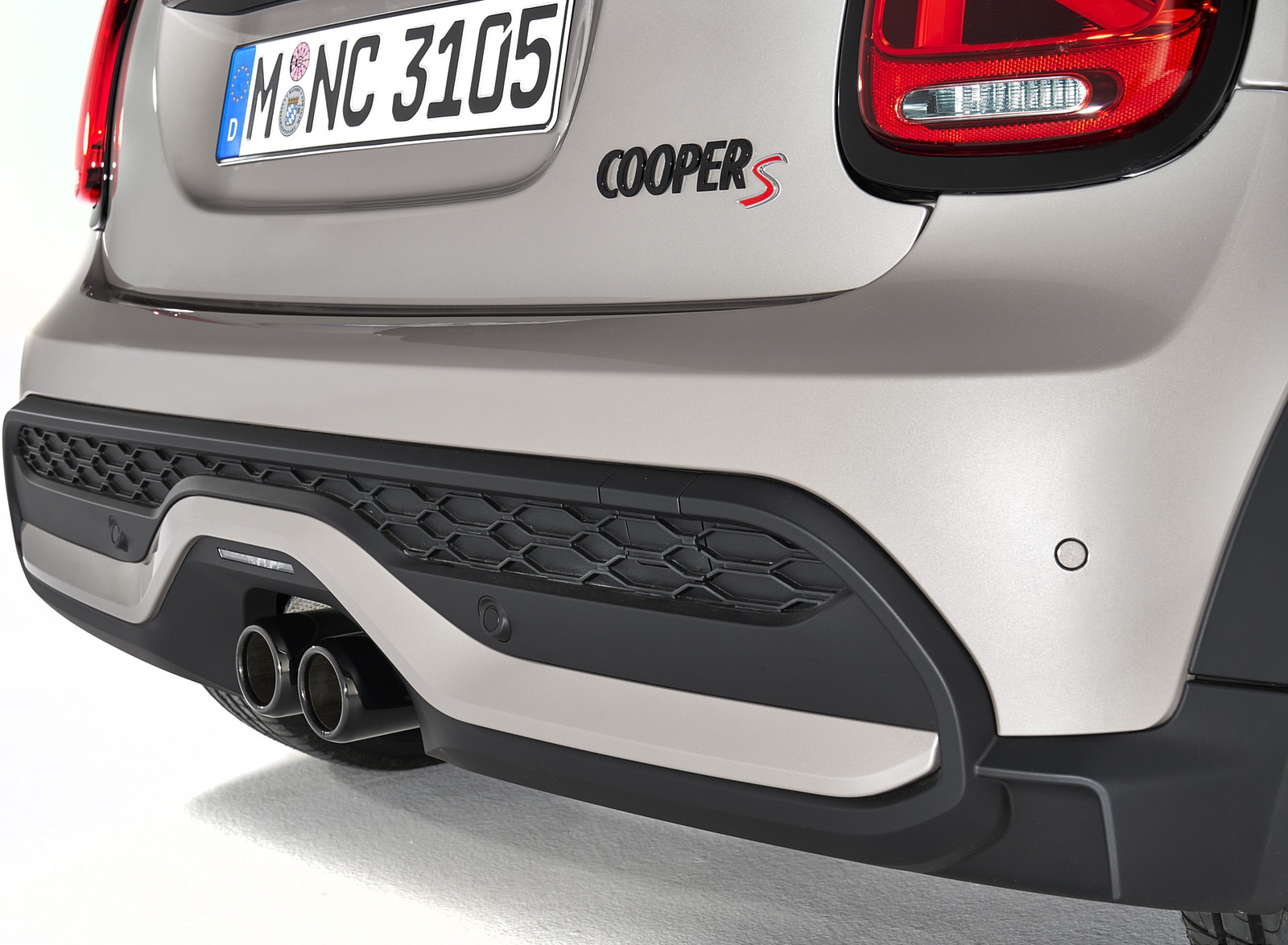 2022 MINI Cooper S Hardtop 2 Door Exhaust Wallpapers #45 of 89