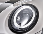 2022 MINI Cooper S Hardtop 2 Door Headlight Wallpapers 150x120 (19)