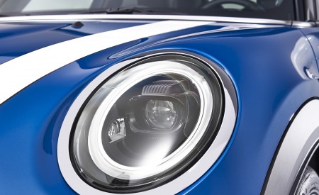 2022 MINI Cooper S Hardtop 4 Door Headlight Wallpapers 450x275 (16)