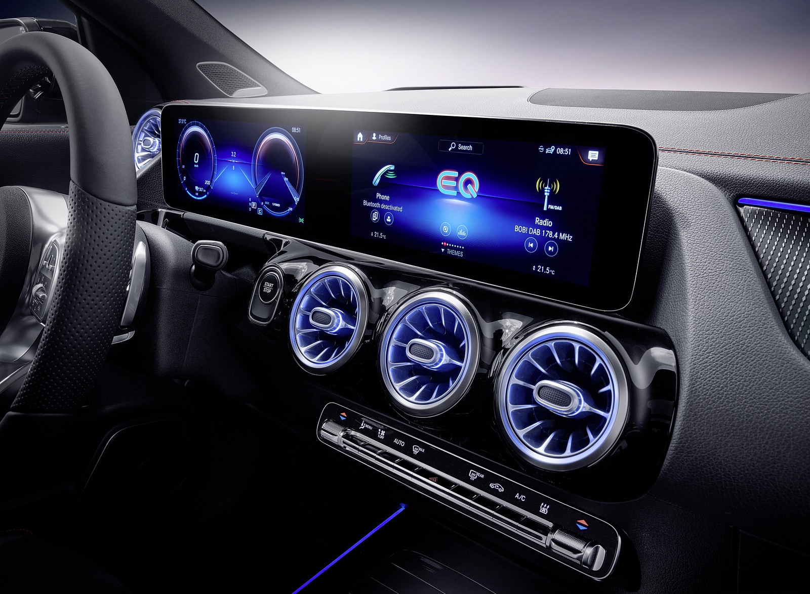 2022 Mercedes-Benz EQA AMG Line Central Console Wallpapers #53 of 91