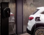 2022 Mercedes-Benz EQA EQA 250 Edition 1 (Color: Digital White) Charging Wallpapers 150x120 (33)
