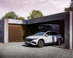 2022 Mercedes-Benz EQA EQA 250 Edition 1 (Color: Digital White) Front Three-Quarter Wallpapers 150x120