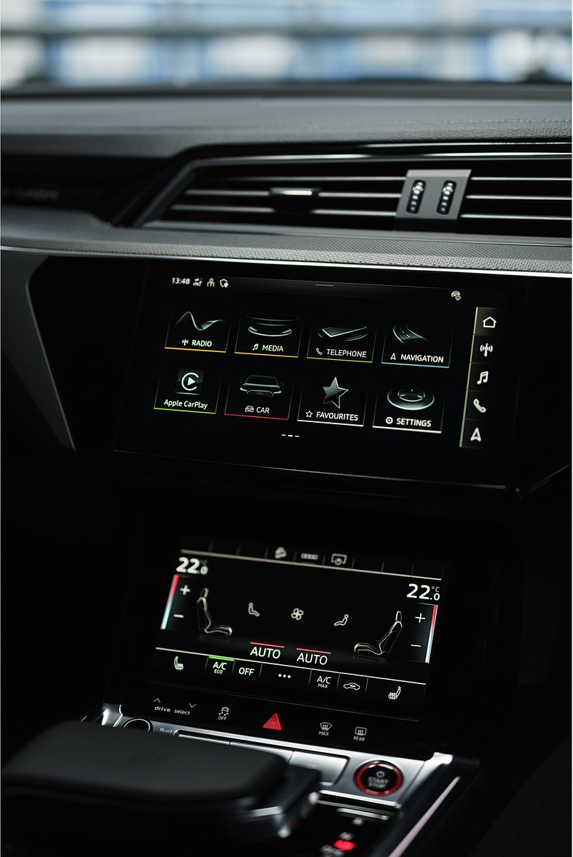 2021 Audi e-tron S Sportback (UK-Spec) Central Console Wallpapers #100 of 119