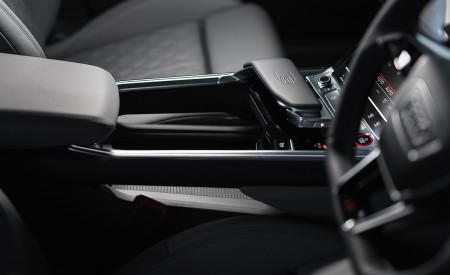 2021 Audi e-tron S Sportback (UK-Spec) Interior Detail Wallpapers 450x275 (95)