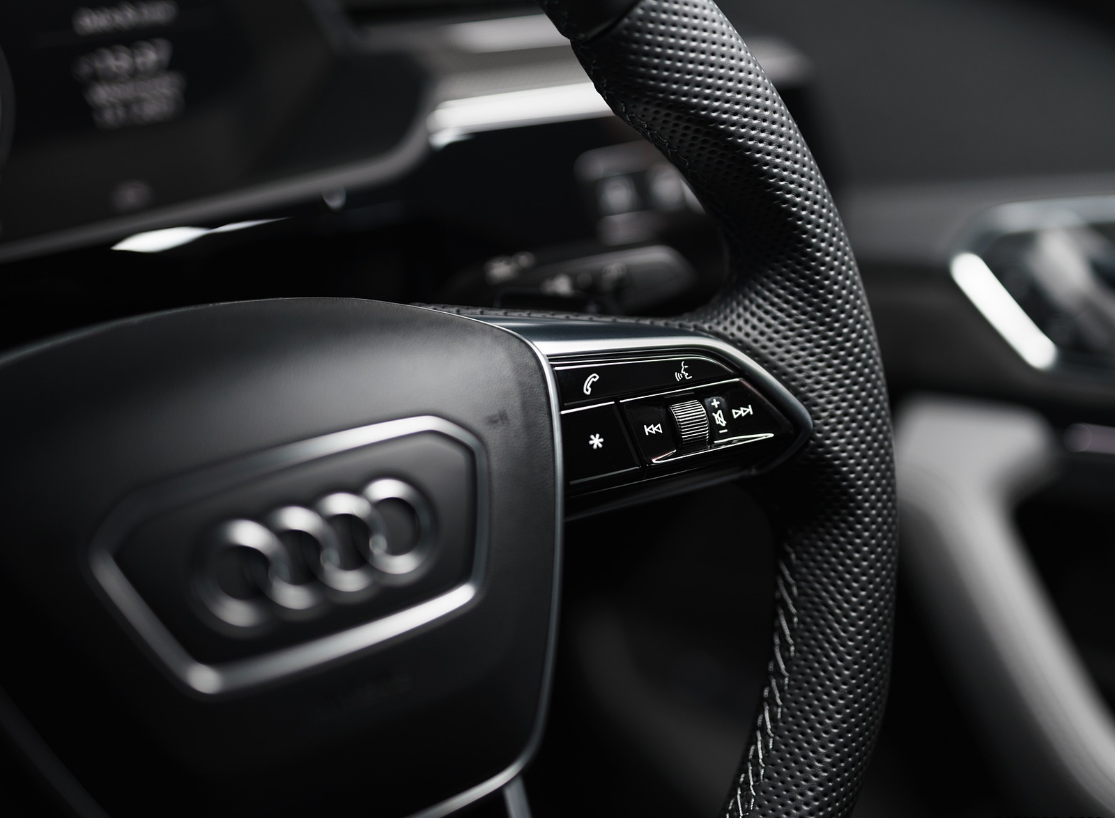 2021 Audi e-tron S Sportback (UK-Spec) Interior Steering Wheel Wallpapers #94 of 119