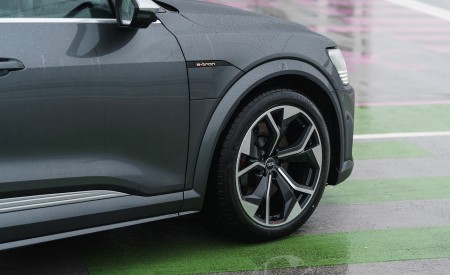 2021 Audi e-tron S Sportback (UK-Spec) Wheel Wallpapers 450x275 (66)