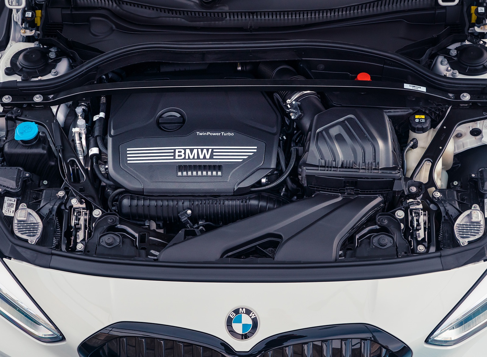 2021 BMW 128ti (UK-Spec) Engine Wallpapers #35 of 47