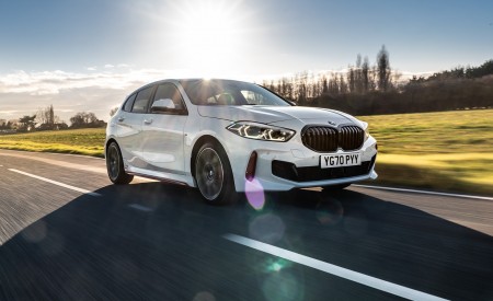 2021 BMW 128ti (UK-Spec) Front Three-Quarter Wallpapers 450x275 (7)