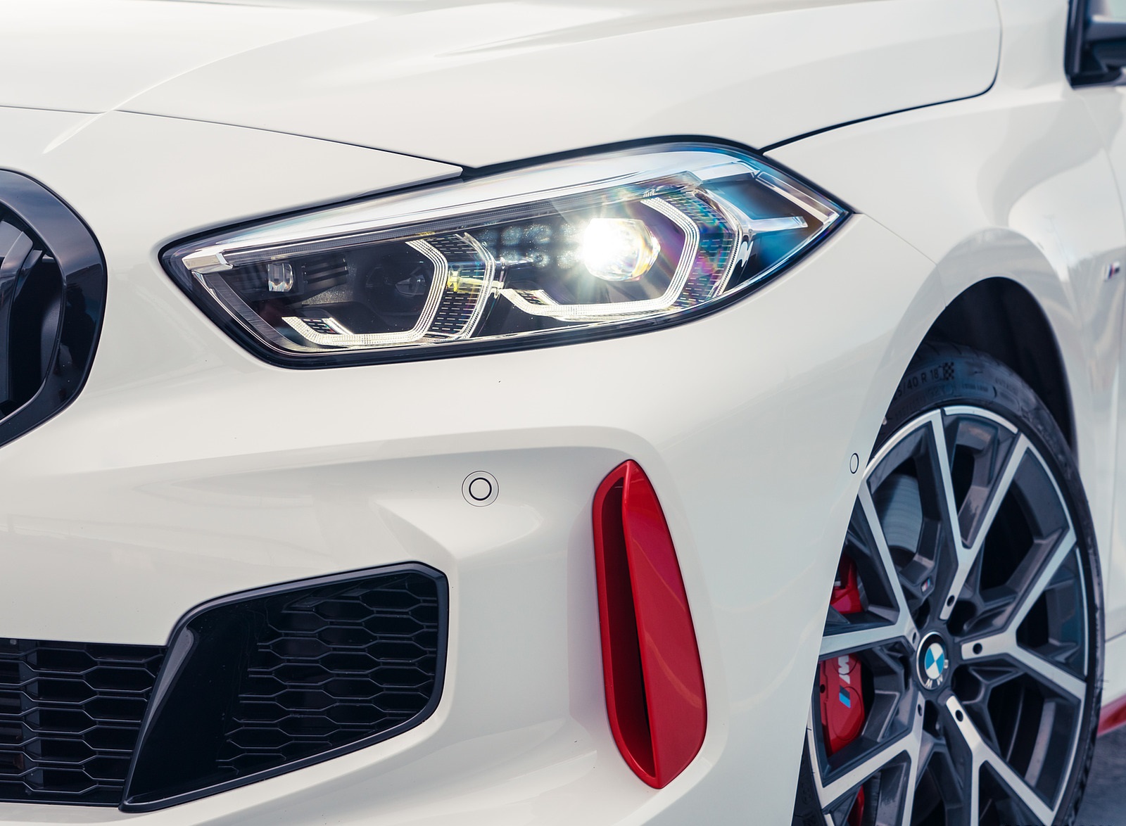 2021 BMW 128ti (UK-Spec) Headlight Wallpapers #28 of 47