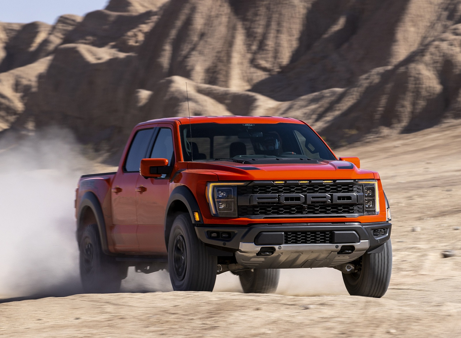 2021 Ford F-150 Raptor Front Three-Quarter Wallpapers  (1)
