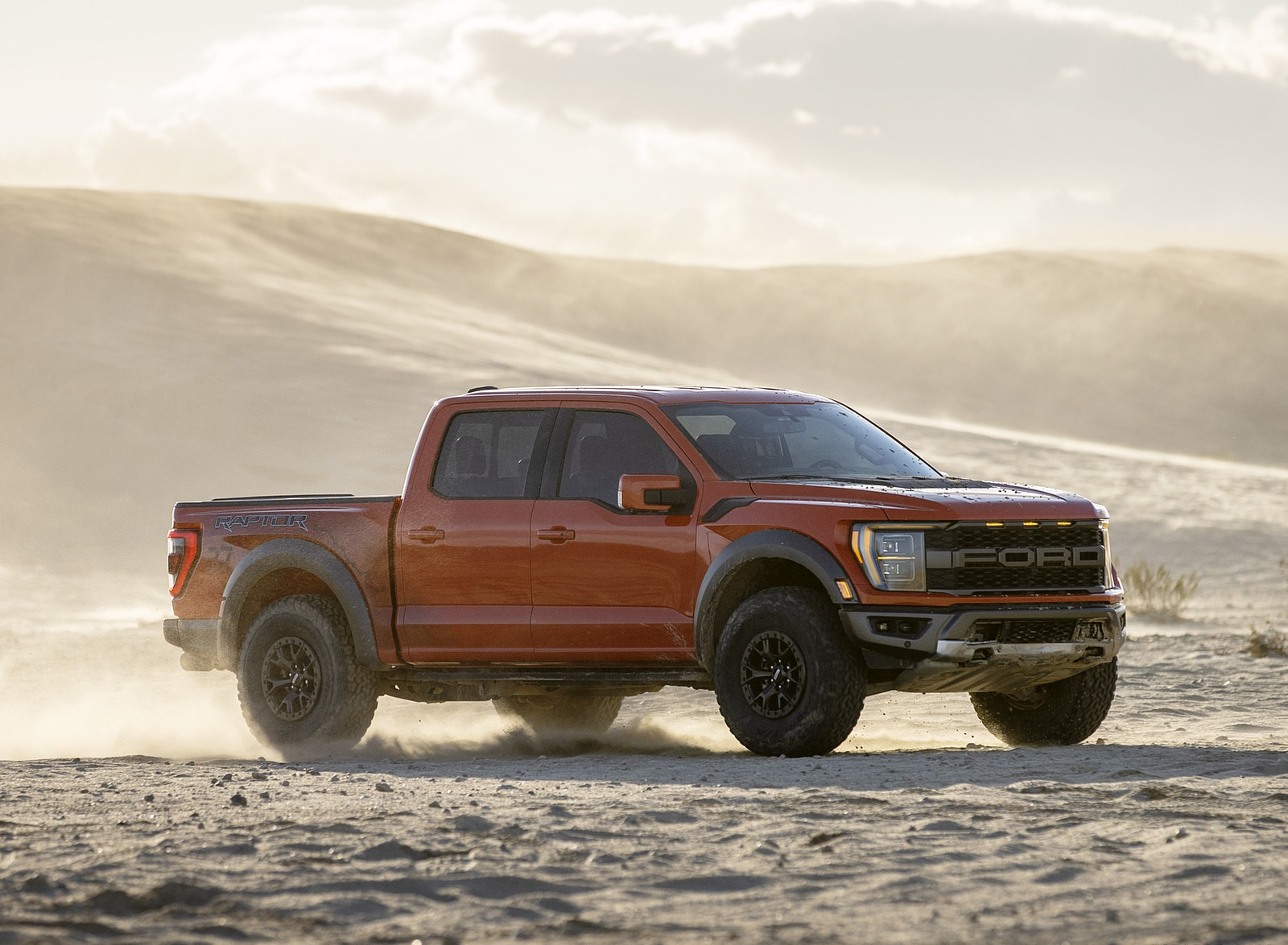 2021 Ford F-150 Raptor Front Three-Quarter Wallpapers  (2)