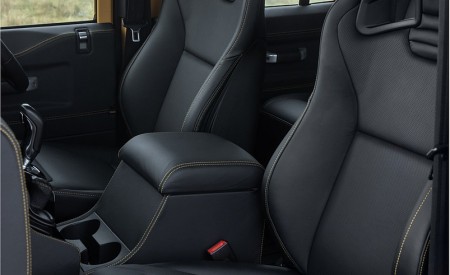 2021 Land Rover Defender Works V8 Trophy Interior Seats Wallpapers 450x275 (39)