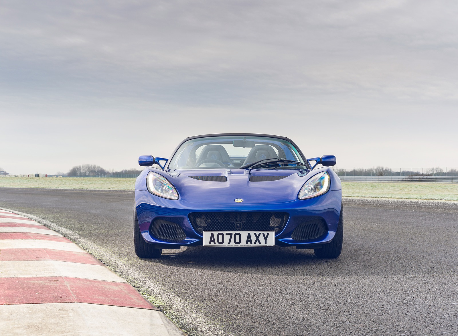 2021 Lotus Elise Sport 240 Final Edition Front Wallpapers  #18 of 46