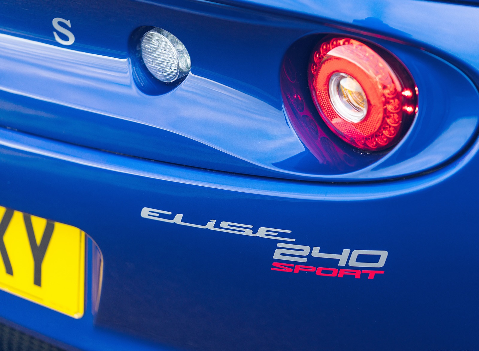 2021 Lotus Elise Sport 240 Final Edition Tail Light Wallpapers  #28 of 46