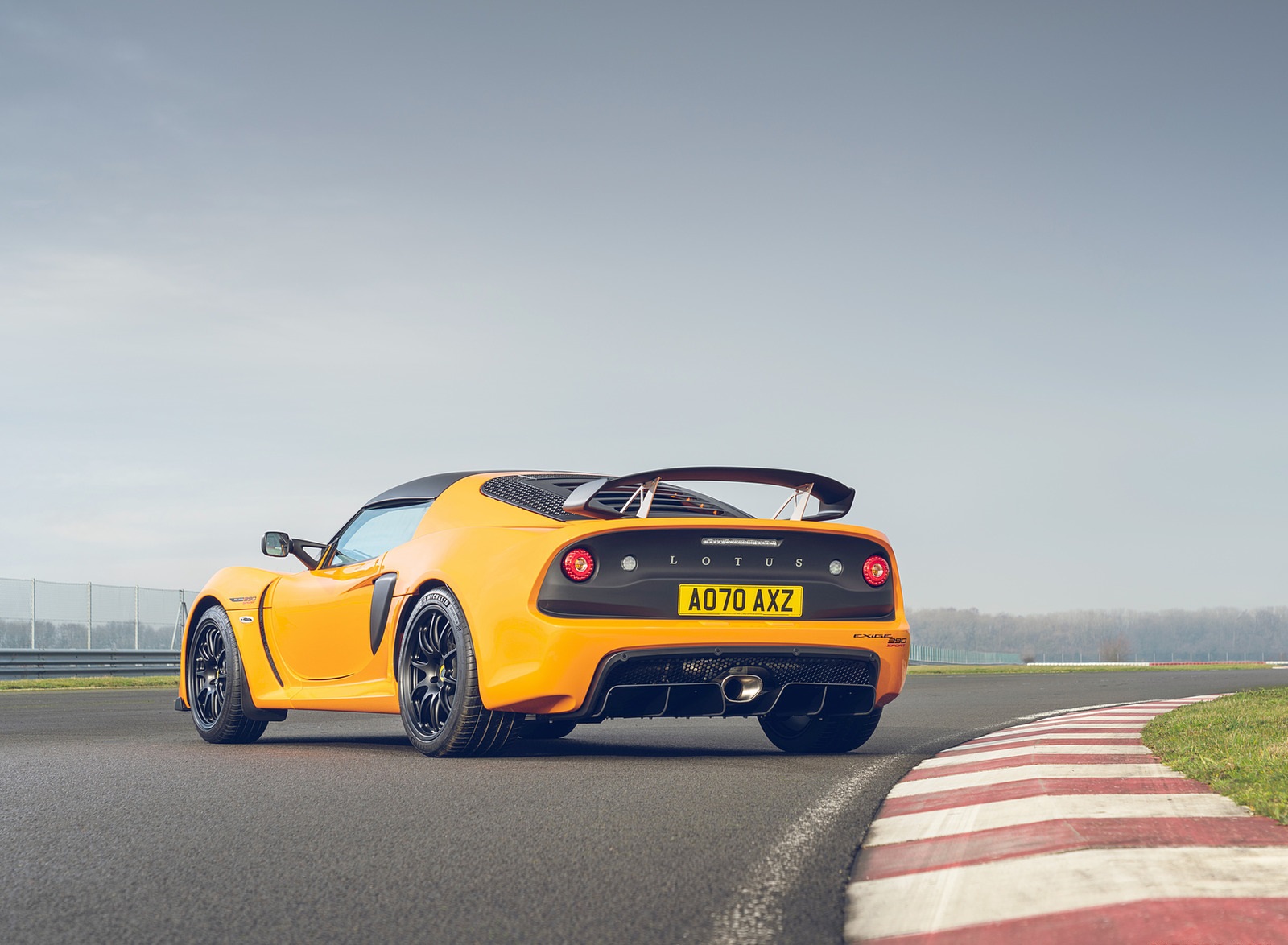 2021 Lotus Exige Sport 390 Final Edition Rear Three-Quarter Wallpapers #21 of 43