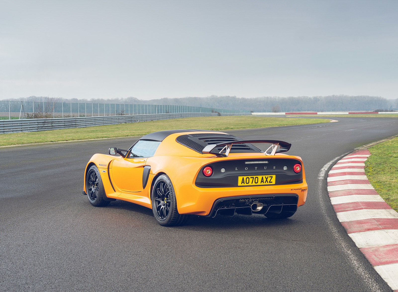 2021 Lotus Exige Sport 390 Final Edition Rear Three-Quarter Wallpapers #22 of 43