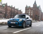 2021 MINI Cooper SE Electric Front Three-Quarter Wallpapers 150x120