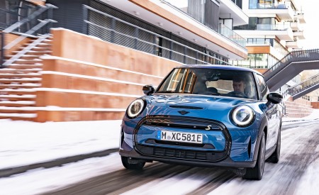2021 MINI Cooper SE Electric Front Wallpapers 450x275 (29)