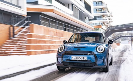 2021 MINI Cooper SE Electric Front Wallpapers  450x275 (30)