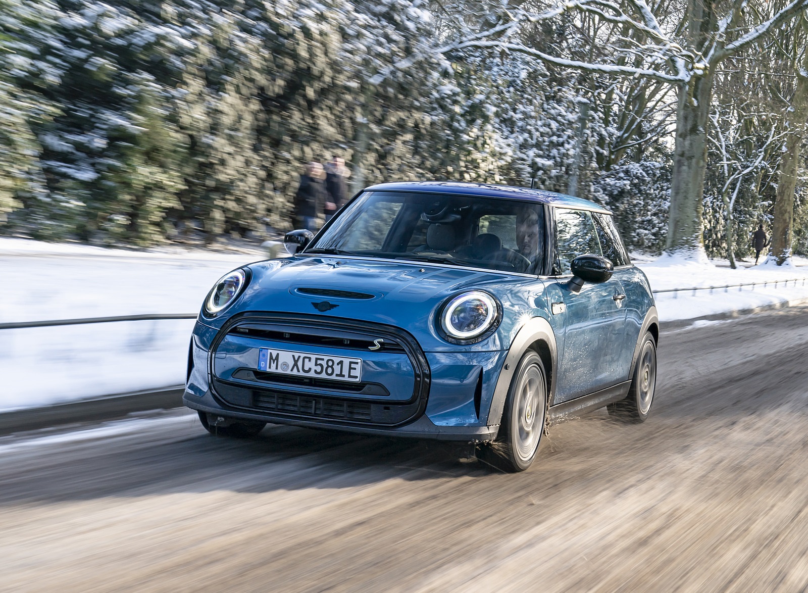 2021 MINI Cooper SE Electric Front Wallpapers (10)