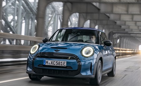 2021 MINI Cooper SE Electric Front Wallpapers  450x275 (3)