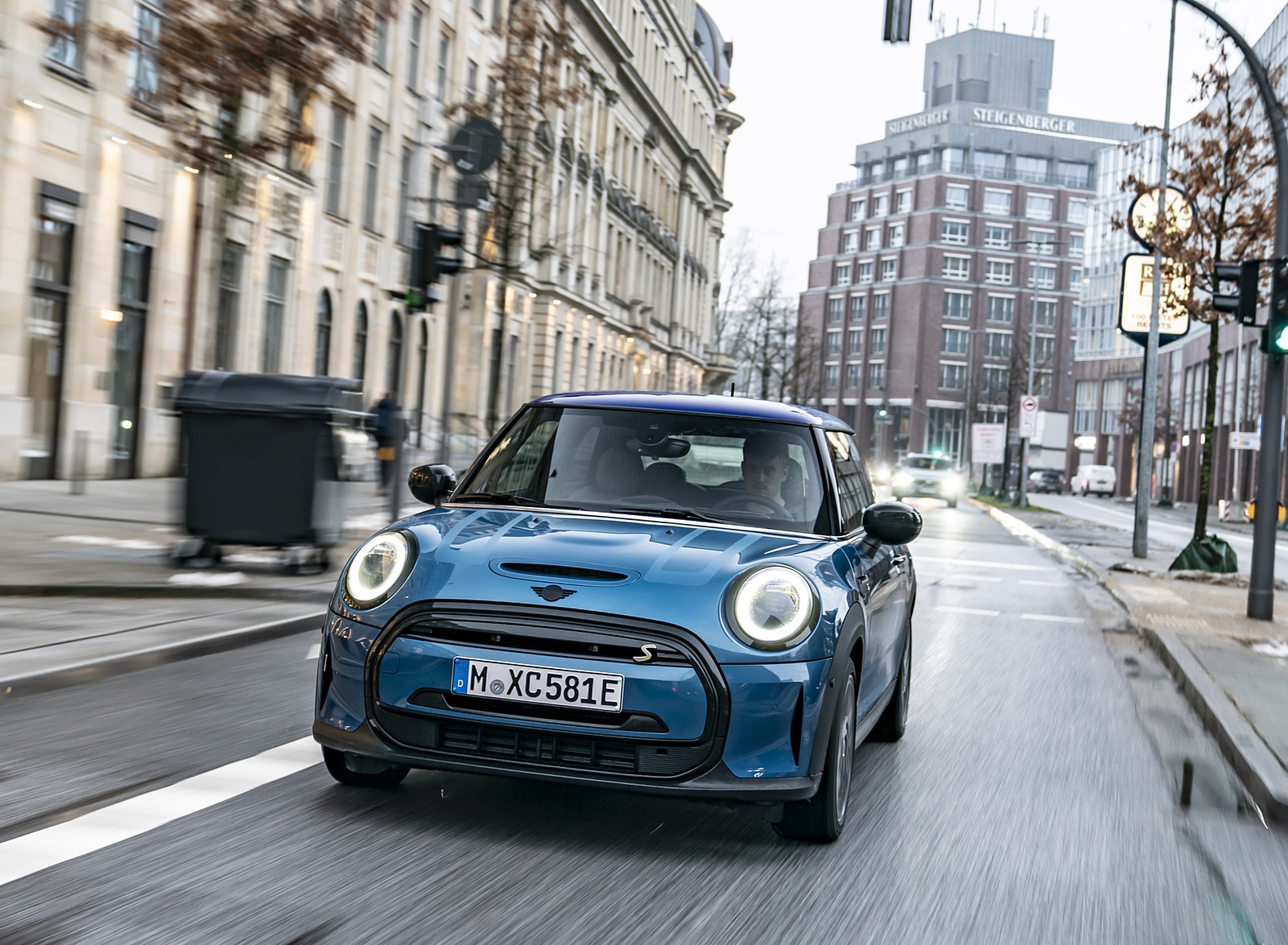 2021 MINI Cooper SE Electric Front Wallpapers  #35 of 61