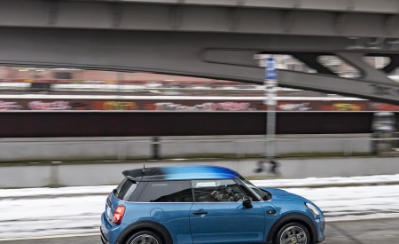 2021 MINI Cooper SE Electric Side Wallpapers 450x275 (21)