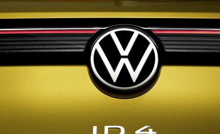 2021 Volkswagen ID.4 1ST Max Badge Wallpapers 450x275 (96)