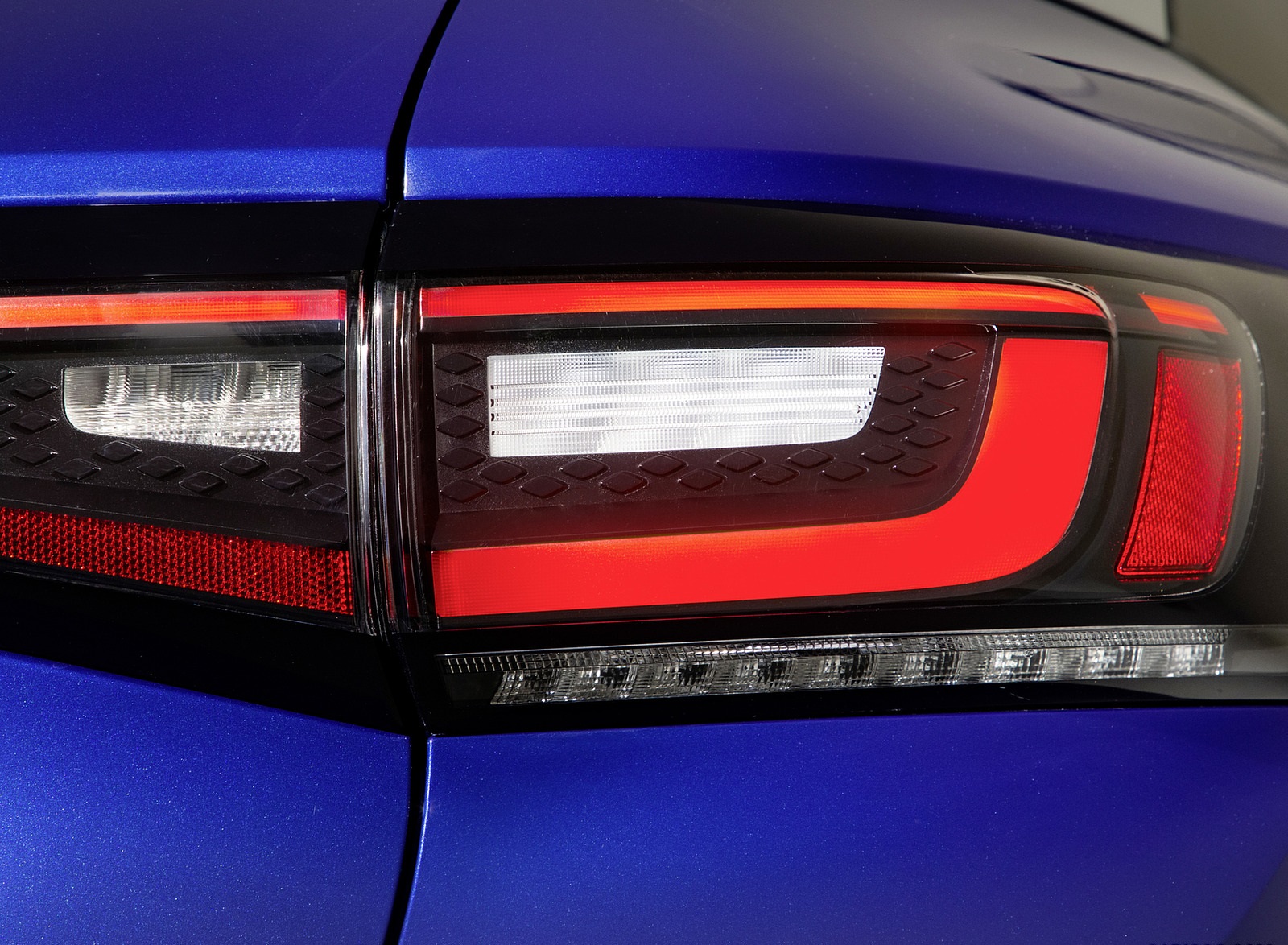 2021 Volkswagen ID.4 1ST Tail Light Wallpapers #33 of 128