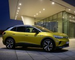 2021 Volkswagen ID.4 1st Edition Front Three-Quarter Wallpapers 150x120 (69)