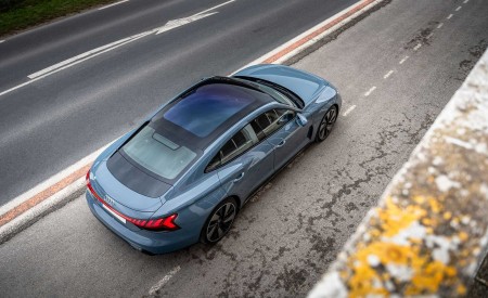 2022 Audi E-Tron GT Quattro (Color: Kemora Gray Metallic) Rear Three-Quarter Wallpapers 450x275 (135)