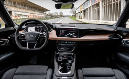2022 Audi E-Tron GT Quattro Interior Cockpit Wallpapers 450x275 (170)