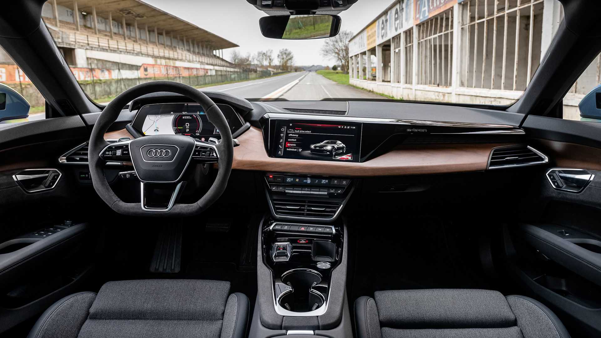 2022 Audi E-Tron GT Quattro Interior Cockpit Wallpapers #170 of 176