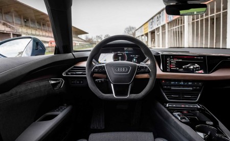 2022 Audi E-Tron GT Quattro Interior Wallpapers 450x275 (169)